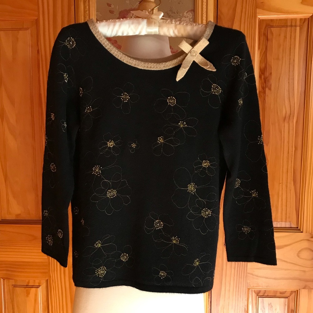 100% CASHMERE SWEATER